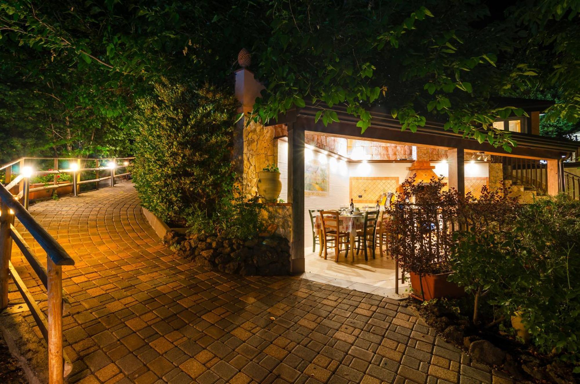 Villa Del Gelso Chalet Nel Parco Delletna Mascali Dış mekan fotoğraf