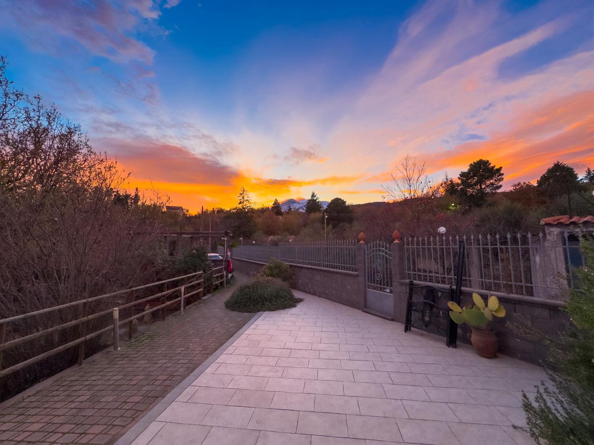 Villa Del Gelso Chalet Nel Parco Delletna Mascali Dış mekan fotoğraf